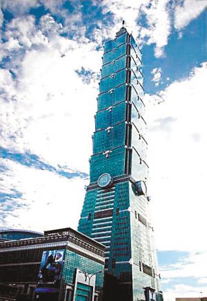 網(wǎng)友稱武漢建世界第三高樓花費(fèi) 夠建3個(gè)迪拜塔(圖)
