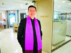 “零負(fù)團(tuán)費(fèi)”屢屢橫行 港澳購物游何時能降溫？