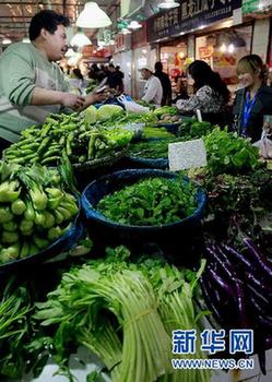 田頭價(jià)賤無人問零售價(jià)卻居高 “菜籃子”怎么啦