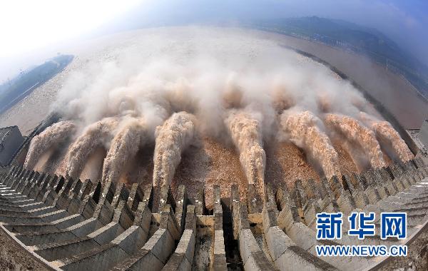 南方旱澇連災(zāi)為氣候原因造成 非三峽工程