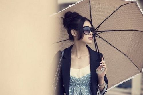 “中國(guó)第一美女空姐”張瀚寫(xiě)真
