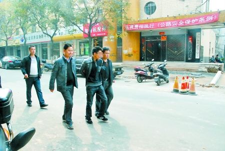 陜西秦公六號(hào)大墓盜擾案６名嫌疑人三門峽落網(wǎng)
