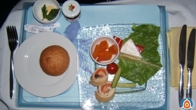 飛機(jī)上也有美食！看看各航空公司飛機(jī)餐