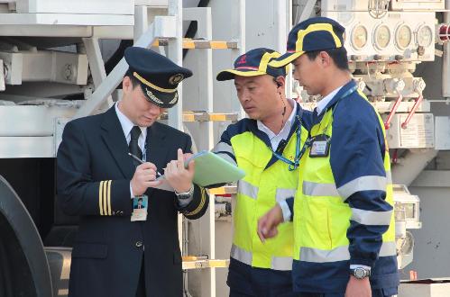 中國(guó)首次客機(jī)航空生物燃料試飛成功