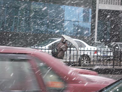 煙臺喜降首場冬雪