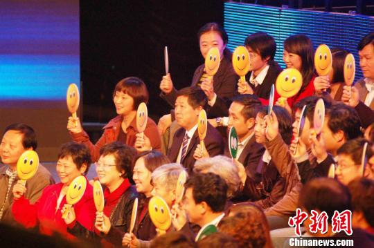 武漢電視問政 副市長、公安局局長等公開“應(yīng)考”