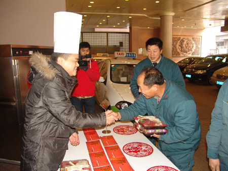 沈陽(yáng)盛貿(mào)飯店：愛心午餐大派送