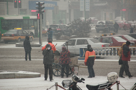 長(zhǎng)春迎來2012年第一場(chǎng)大雪