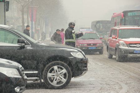 長(zhǎng)春迎來2012年第一場(chǎng)大雪