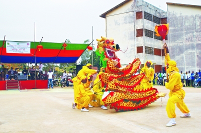 探訪四國孔子學(xué)院 文化交流的“中國樣本”