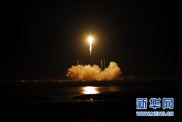 美首次向國(guó)際空間站發(fā)射商業(yè)飛船(圖)