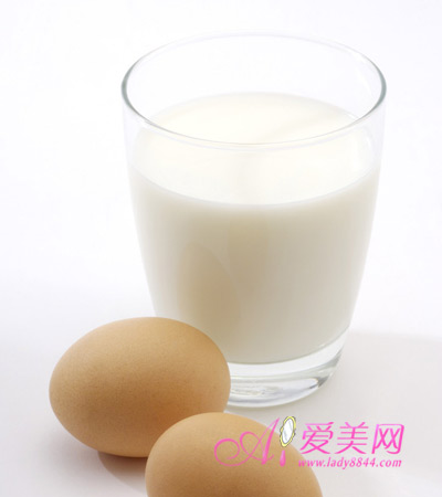 夏天吃什么對皮膚好？推薦10款養(yǎng)顏食品