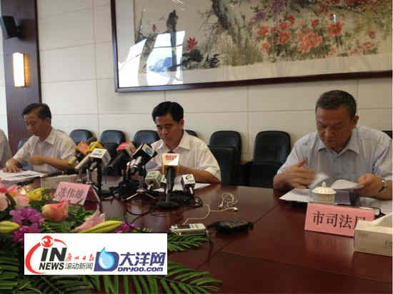 廣州市車輛限牌細(xì)則出臺(tái)：一半搖號(hào)一半競(jìng)拍(圖)