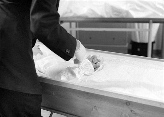 揭秘犯罪鑒證法醫(yī)如何讓死者“說(shuō)話”