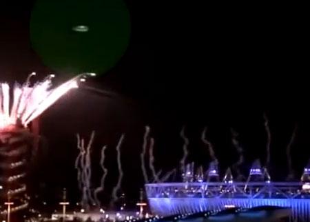 外星人也看奧運(yùn) 倫敦奧運(yùn)會開幕式疑現(xiàn)UFO