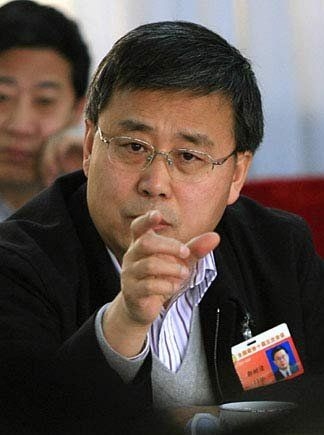 證監(jiān)會(huì)連續(xù)3天喊話力挺藍(lán)籌股 分析稱(chēng)需謹(jǐn)慎對(duì)待