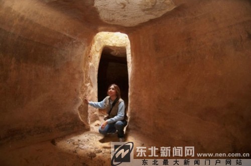 考古學(xué)家探墓還原埃及艷后真容(組圖)