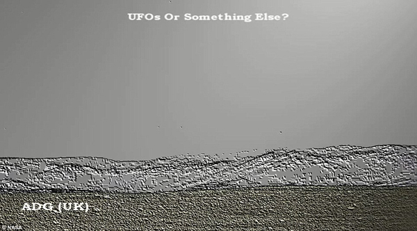 UFO研究者稱發(fā)現(xiàn)類似手指、鞋等形狀火星石塊