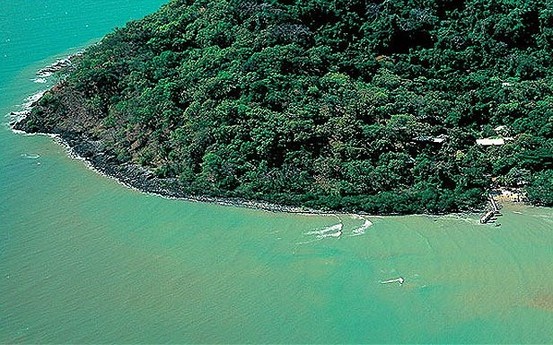 組圖:世界上十大最遙遠(yuǎn)賓館 潛水才能到達(dá)