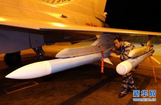 駐滇航空兵三代戰(zhàn)機夜間緊急出擊