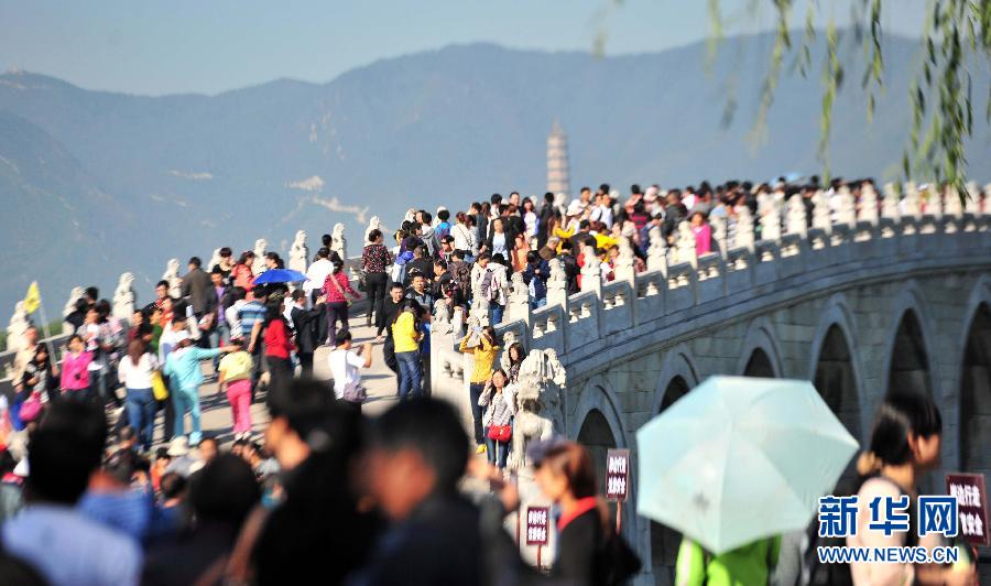 中山陵4天74.5萬(wàn)游客 盤點(diǎn)這些創(chuàng)紀(jì)錄的景點(diǎn)
