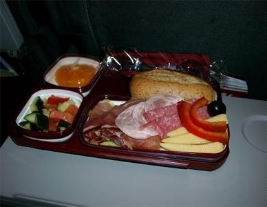 飛機餐也美味 實拍各國航空公司美味飛機餐