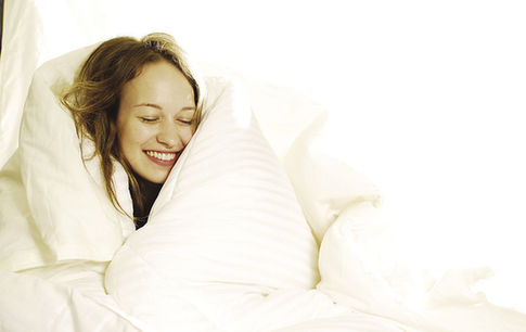 養(yǎng)生：22種睡眠方式會(huì)加速女人衰老