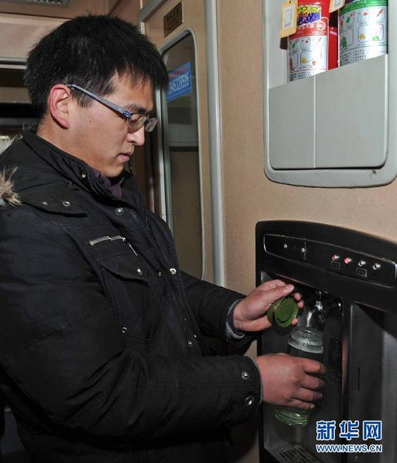 回家的路上，他們這樣省錢