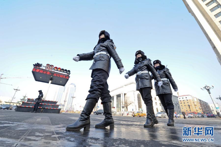 “春節(jié)，萬家團圓；他們，默默奉獻”崗位堅守者群像