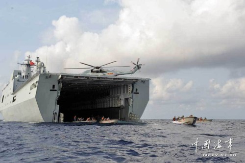 南海艦隊(duì)立體奪島：陸戰(zhàn)隊(duì)機(jī)降成功