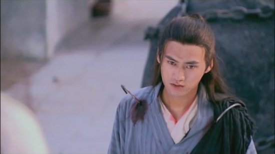 劉詩詩被囚孫儷當(dāng)尼姑 盤點落魄中的美女妖男