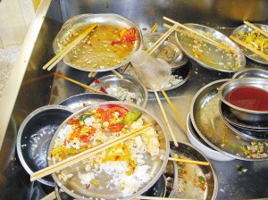 高校“光盤行動”調(diào)查：剩飯原因五花八門(圖)