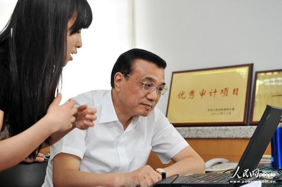 李克強(qiáng):改善民生的錢(qián)決不能有窟窿