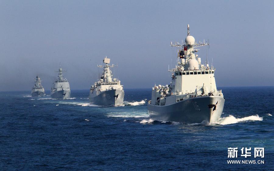 氣勢(shì)逼人！中國(guó)海軍艦艇編隊(duì)在日本海練編隊(duì)運(yùn)動(dòng)