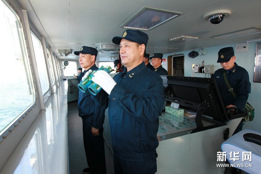 氣勢逼人！中國海軍艦艇編隊在日本海練編隊運動