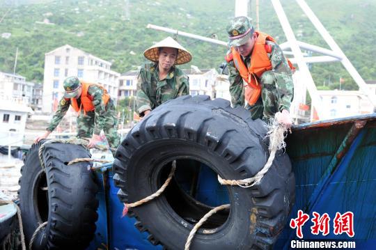 浙邊防成立150多個抗臺分隊 轉(zhuǎn)移民眾8000余人
