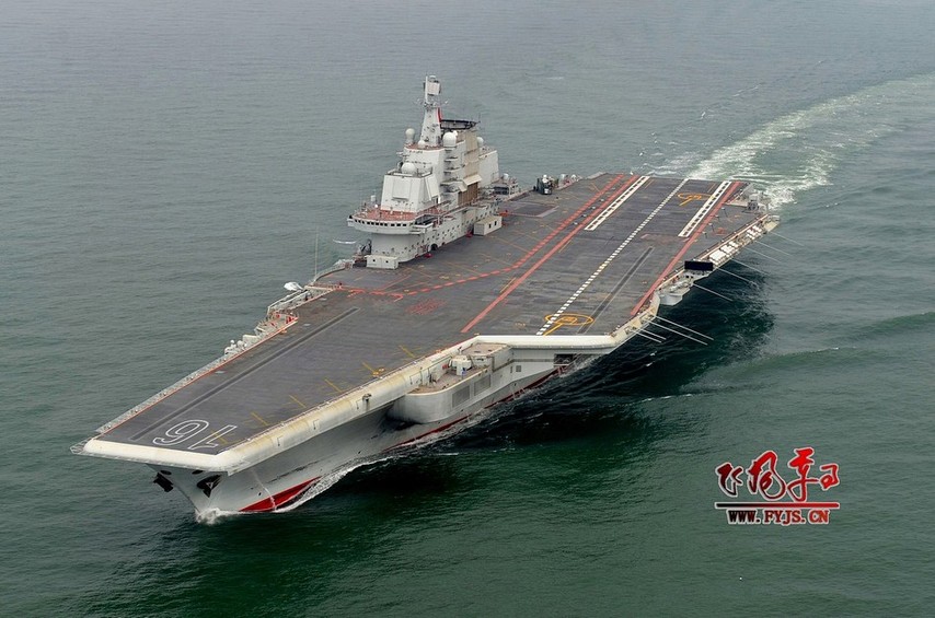 你沒(méi)有見(jiàn)過(guò)的遼寧艦：取消滑躍換成彈射起飛