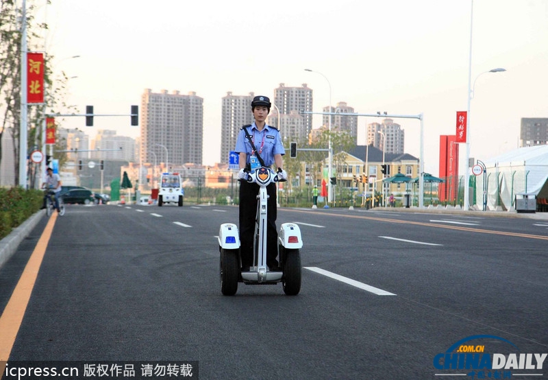 沈陽：新型警用電動巡邏車在全運村上崗