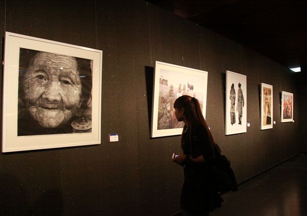 第二屆“和美西藏”美術(shù)作品大賽頒獎(jiǎng)儀式暨作品展開(kāi)幕式在京舉行