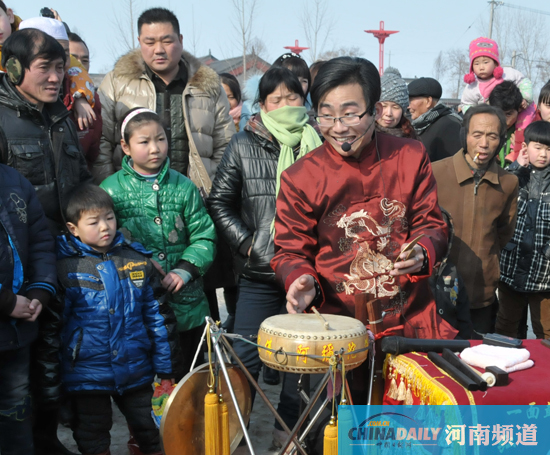 馬街書會(huì)寶豐開唱 千余傳統(tǒng)說唱藝人赴曲藝盛會(huì)