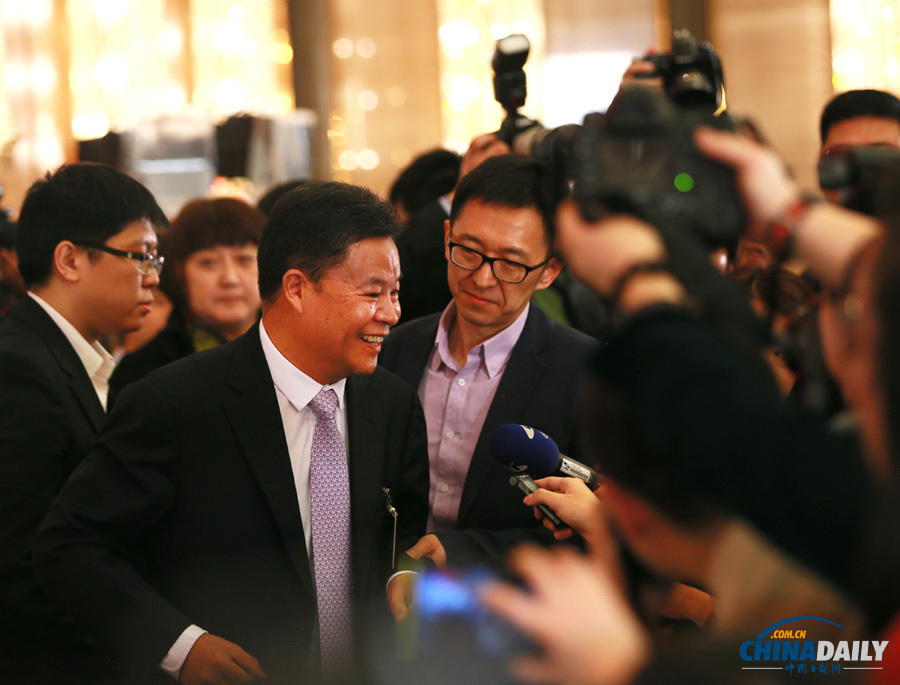 全國政協(xié)十二屆二次會議舉行新聞發(fā)布會