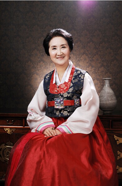 池福子——特邀藝術(shù)大家獻(xiàn)禮抗日戰(zhàn)爭(zhēng)勝利70周年