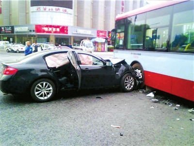 北京長(zhǎng)安街醉駕2死1傷案宣判 被告獲無期徒刑