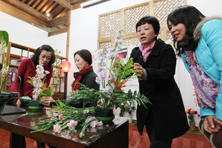 玉蘭花下品香茗，禪院庭中開大覺——大覺寺明慧茶院第九屆玉蘭花節(jié)