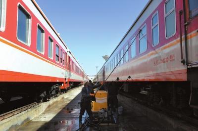 中國(guó)鐵路總公司：鐵路企業(yè)盈虧將與職工工資掛鉤