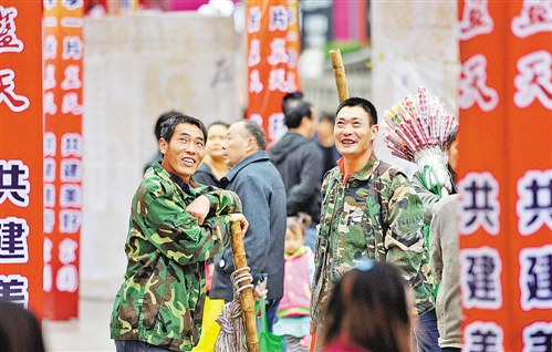 重慶第八個(gè)農(nóng)民工日主會(huì)場(chǎng)活動(dòng)舉行