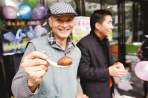 重慶首屆農(nóng)夫市集： 手洗衛(wèi)生巾玫瑰花唇膏你見(jiàn)過(guò)嗎