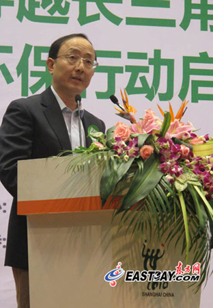 世博低碳運(yùn)動(dòng)啟動(dòng) 周迅助陣綠色出行