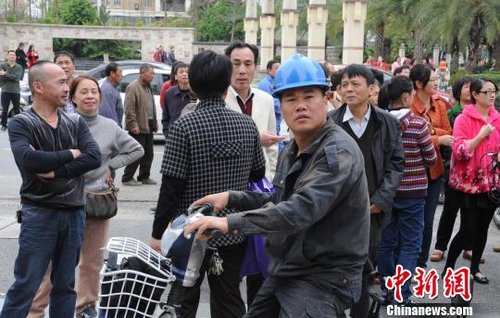 臺(tái)灣地震將福州一棟大樓震歪 專家檢測(cè)后稱正常