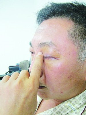 同安老師不滿職稱評(píng)定揮拳打校長(zhǎng) 區(qū)教育局介入調(diào)查